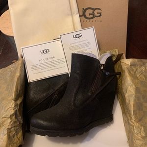 Ugg Myrna Wedge / NIB / w/ Tags 7.5
